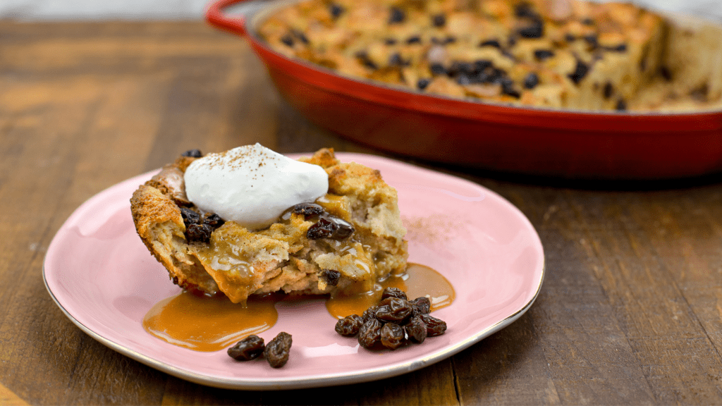 Cinnamon Bread Pudding - Gusto TV