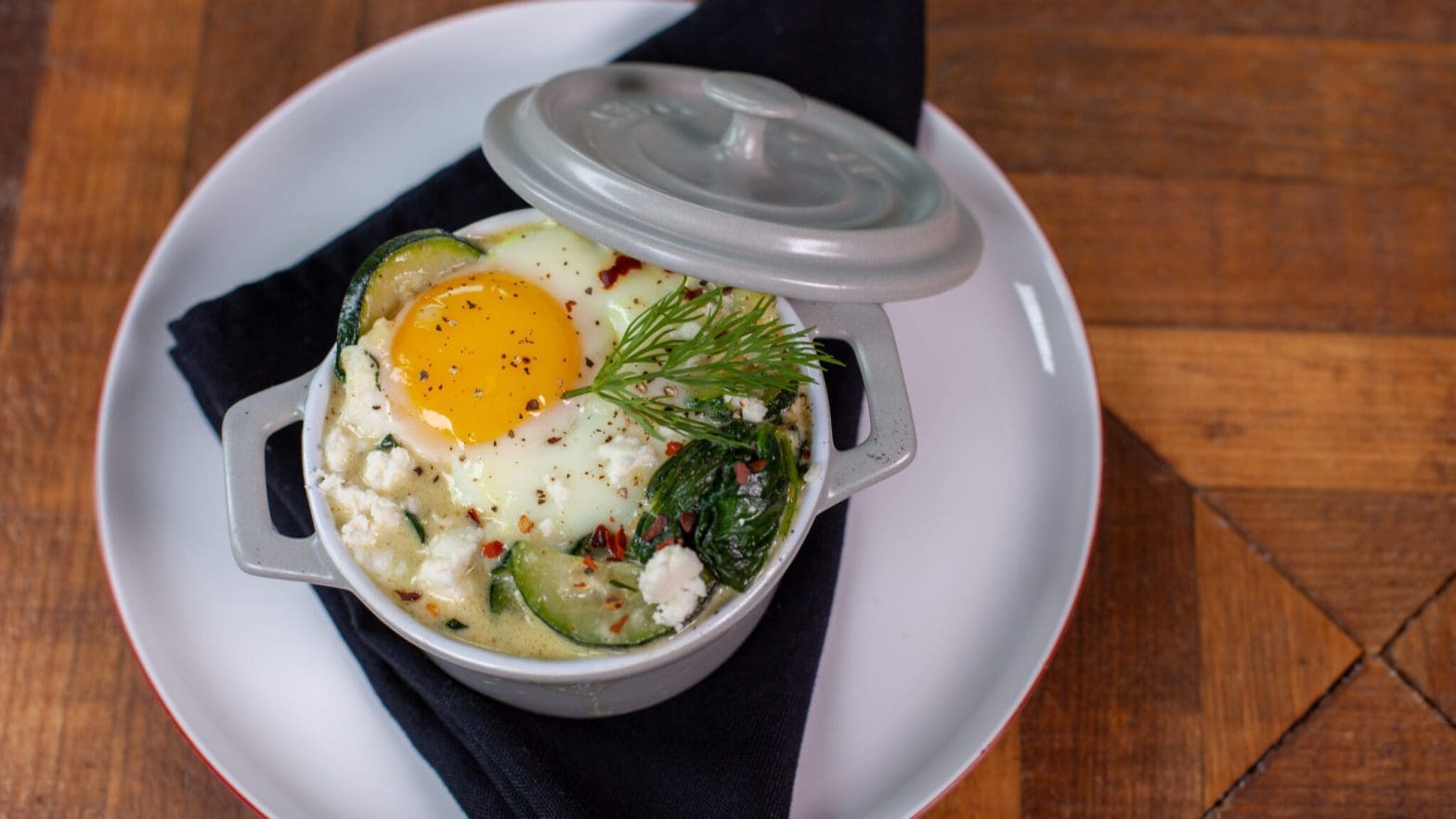 Baked Eggs with Spinach and Zucchini Gusto TV