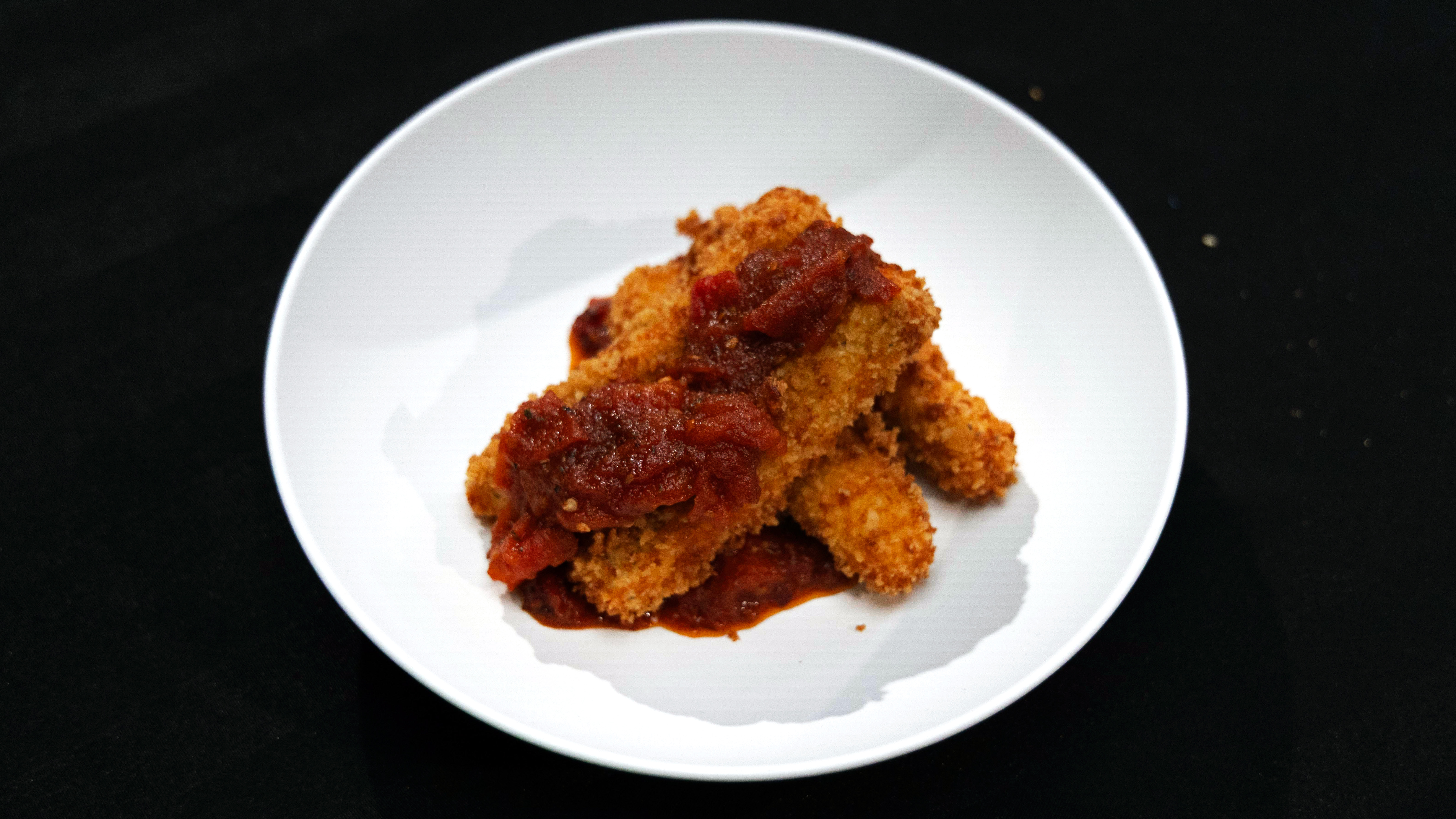 Fried Halloumi with Spicy Tomato Jam