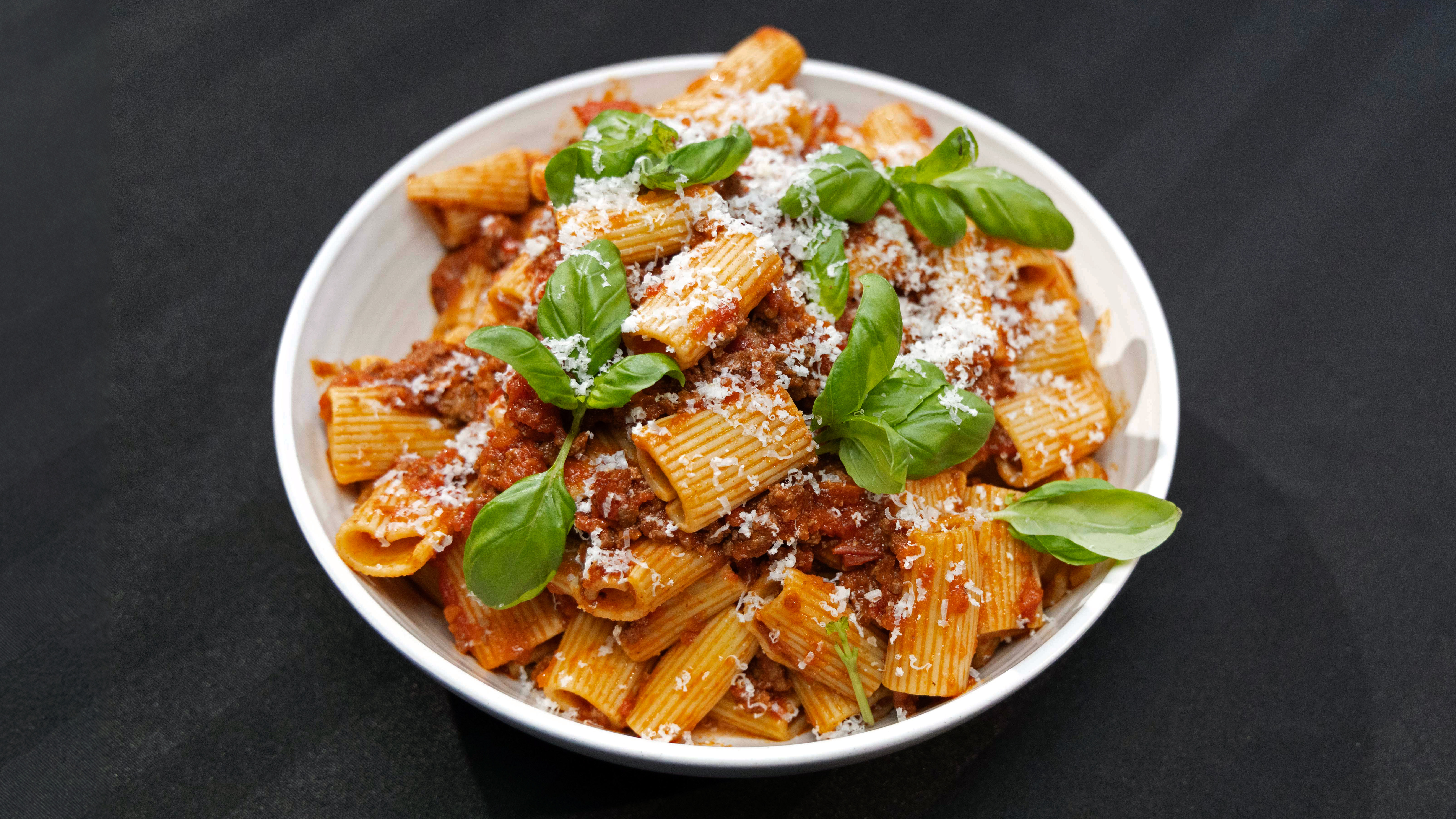 Rigatoni with Meat Sauce