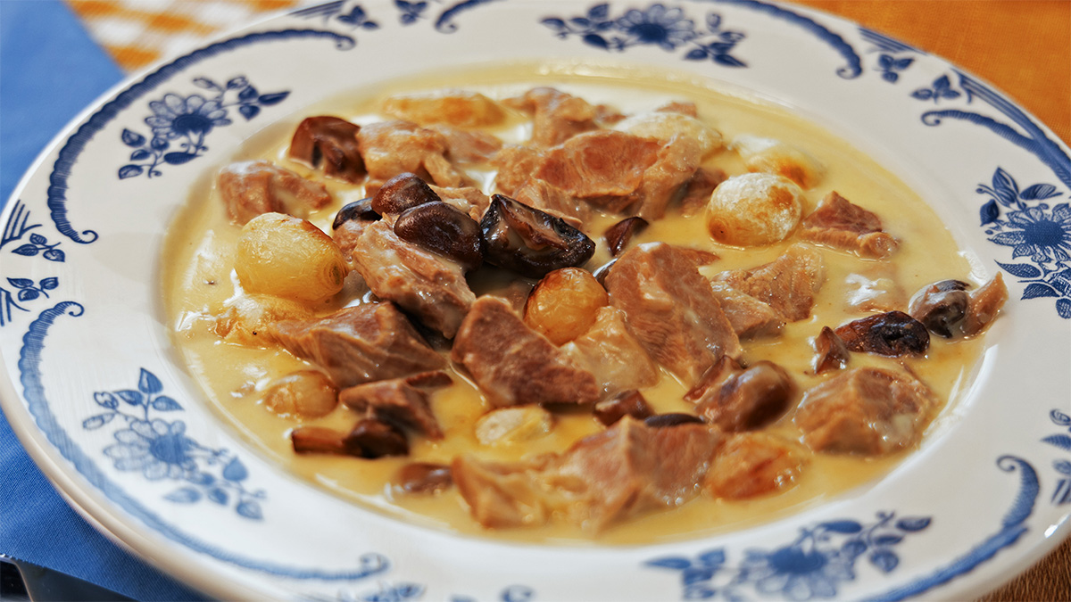 Creamy Blanquette de Veau Recipe