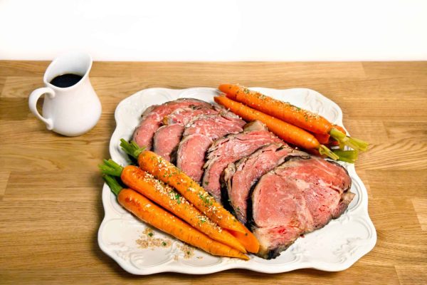 Prime Rib Roast with Glazed Carrots