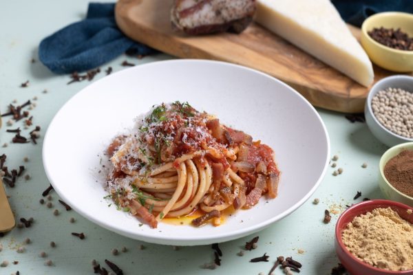 Bucatini All/amatriciana with Quatre Epices