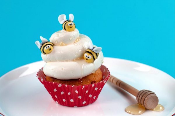 Sweet Bee Cupcakes
